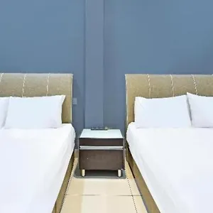 Oyo 90522 Alma Sweet Hotel